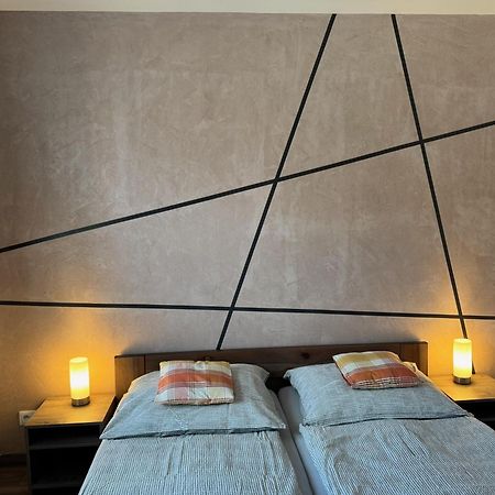 Apartmany Catalina Nesvady Bagian luar foto