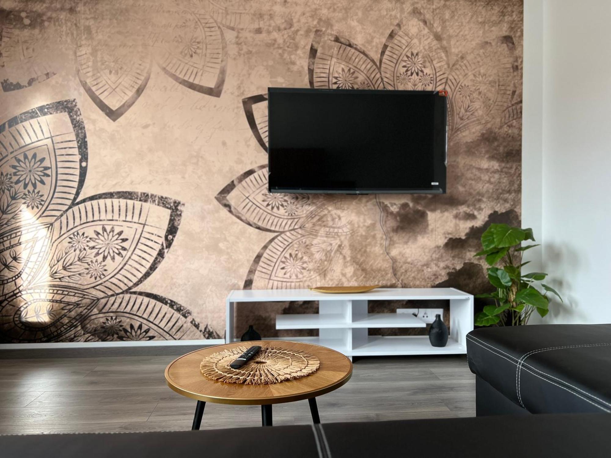 Apartmany Catalina Nesvady Bagian luar foto