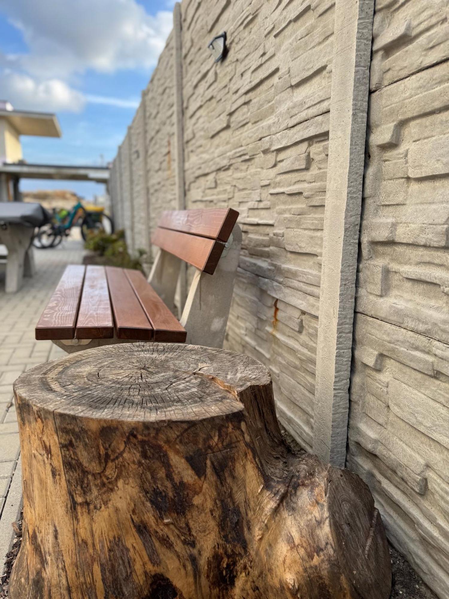 Apartmany Catalina Nesvady Bagian luar foto